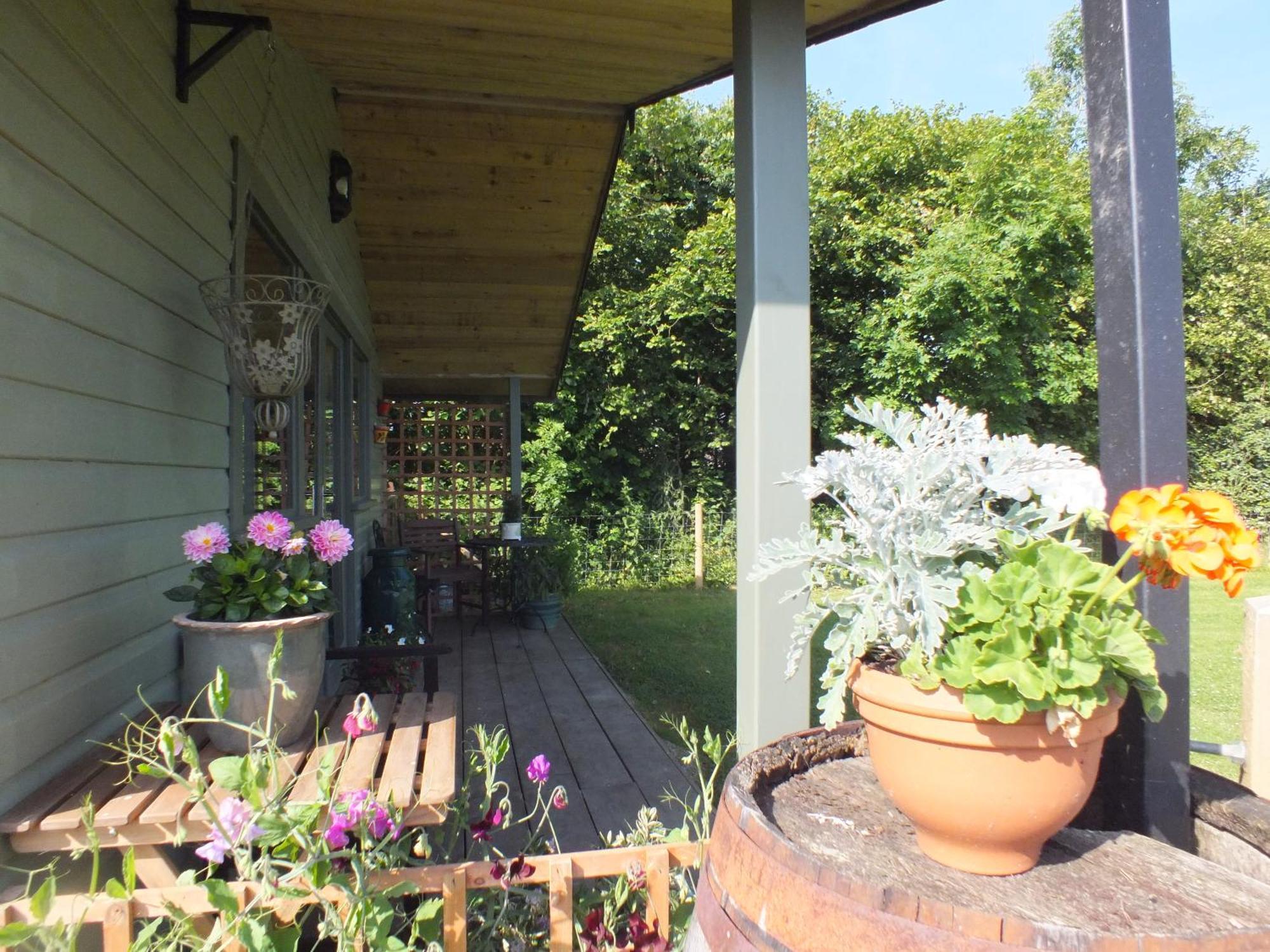 The Potting Shed And The Garden Shed Self Catering Villa Carmarthen Exterior foto